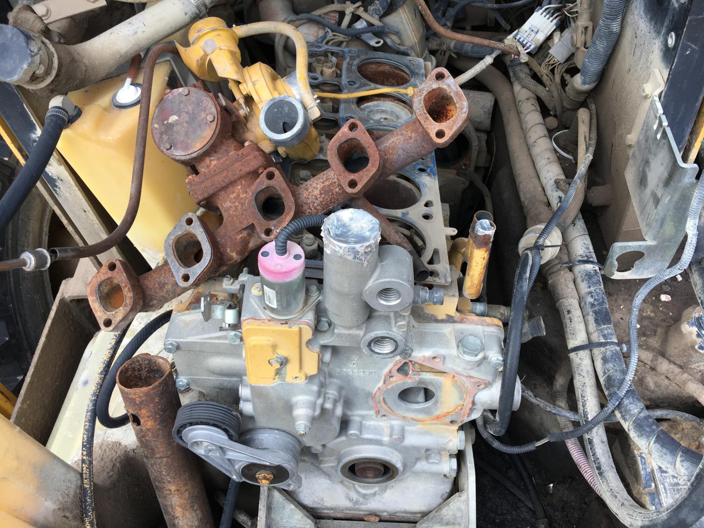 ./imagenes/INVOICE/2019/15720/MINICARGADOR JOHN DEERE 325 PARA PARTES (4).JPG